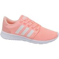 adidas Cloudfoam QT Racer W women\'s Shoes (Trainers) in white