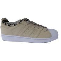 adidas Superstar W women\'s Shoes (Trainers) in BEIGE