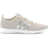 adidas AW5036 Sport shoes Women Ice women\'s Trainers in white