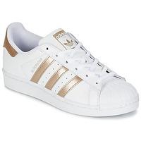 adidas SUPERSTAR W women\'s Shoes (Trainers) in white