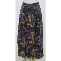 Adini size L blue & red mix patterned skirt