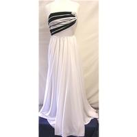 After 6 - Size: 12 - White - Full length dress