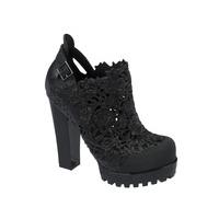 ah flower boot black