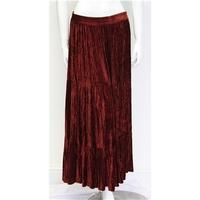 Ahool Size L Red/Brown Boho Velvet Skirt Ahool - Size: L - Brown - Long skirt