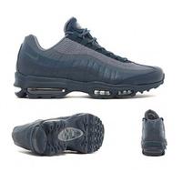 Air Max 95 Ultra Essential Trainer