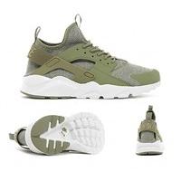 Air Huarache Run Ultra Trainer