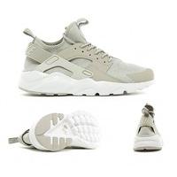 Air Huarache Run Ultra Trainer