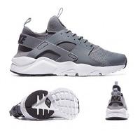 Air Huarache Run Ultra Trainer