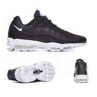 Air Max 95 Ultra Essential Trainer