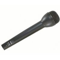 AKG D 230