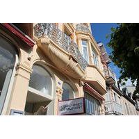 Albert Premier Hotel