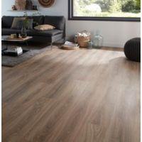 Albury Natural Oak Effect Laminate Flooring Sample