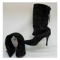 Almost New Chinese black material crumpled knee-high boots Unbranded - Size: 4 - Black - Boots