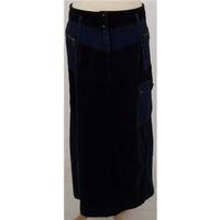 Alain Mancunian, size M navy blue cord & denim skirt