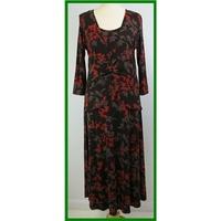 Alex & Co - Size: 14 - Browns with red design - Full length dress
