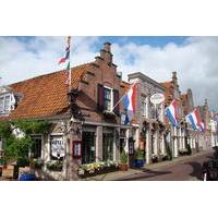 Amsterdam Small-Group Half-Day Morning Tour to Edam and Volendam Including a Cheese Farm Visit
