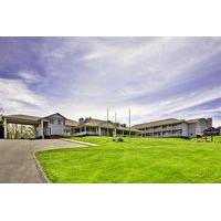 AmericInn Hotel & Suites Petoske...