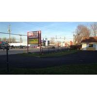 American Plaza Motel
