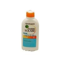 ambre solaire light silky spf10 protection milk