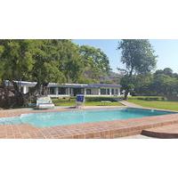 Annies Lodge Cape Maclear