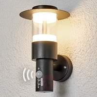 Anouk motion detector outdoor wall light with LEDs