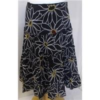 Anna Sui for Anthrologie, Size 6, Knee Length Skirt