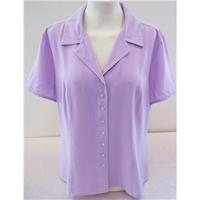 Anne Brooks size 14 lilac short sleeved blouse