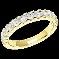 An elegant diamond set ladies wedding ring in 18ct yellow gold