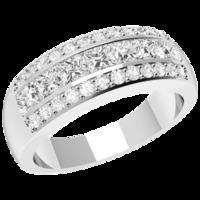 An eye-catching Princess & Round Brilliant Cut diamond ring in platinum