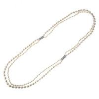 Anna Karenina pearl necklace