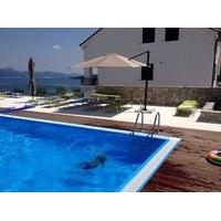 Apartments Kula