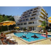 Apartamentos TurÃ­sticos Oura ...