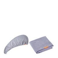 Aquis Lisse Luxe Hair Turban and Hair Towel - Cloudy Berry Bundle (Worth £65)