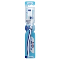 aquafresh clean control medium toothbrush