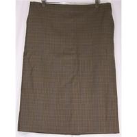 Aquascutum size 14 patterned skirt