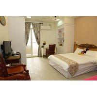 ArtEyes Themed Suites Arena Hall