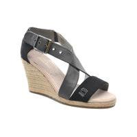 Aria Wedge Salon Strap