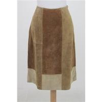 Arma, size 16 beige leather A-line skirt