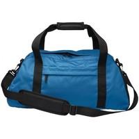 asics training essentials gymbag mens travel bag in multicolour