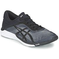 Asics FUZEX 2 men\'s Running Trainers in black