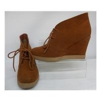 Atmosphere brown chunky high heeled boots/shoes Atmosphere (Primark) - Size: 8 - Brown - Heeled shoes