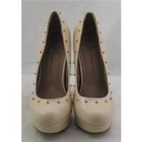 Atmosphere, size 5 cream pastel coloured studded platforms