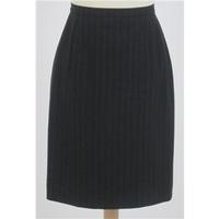 Austin Reed size 8 black pinstripe pencil skirt