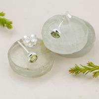 August Birthstone Earrings (Peridot)