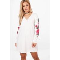 Avery Plunge Neck Embroidery Swing Dress - ivory