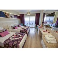 Azura Deluxe Resort & Spa