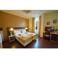B & B Marbo Florence