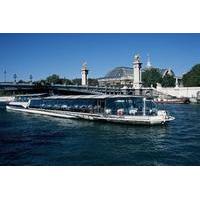 Bateaux Parisiens Seine River Cruise with Lunch and Live Music
