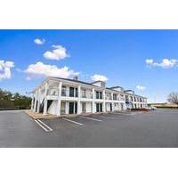 Baymont Inn and Suites Forest City