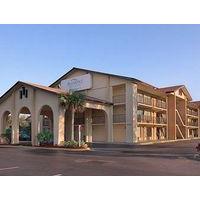 Baymont Inn and Suites Kissimmee